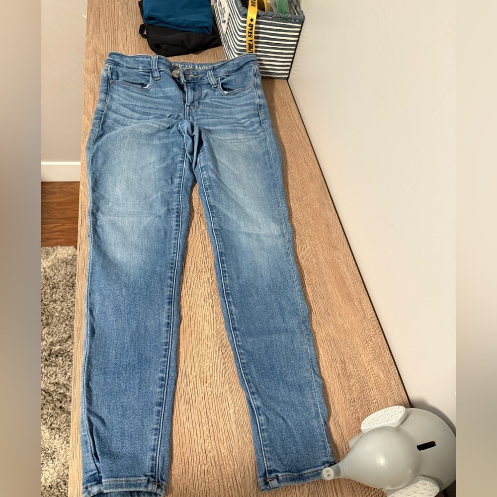American Eagle Outfitters Light Blue Skinny Jeans